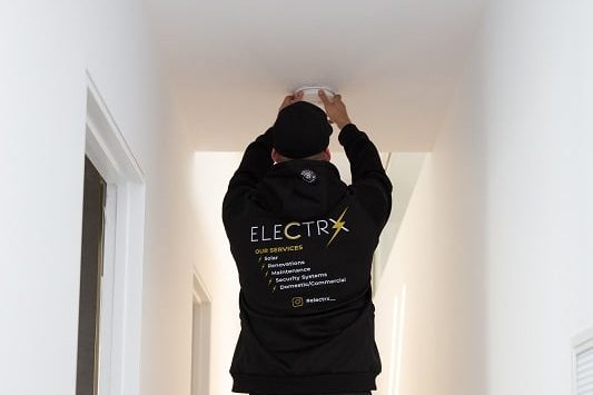 Smoke Alarm Beeping: Discover Causes and Solutions