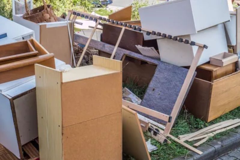 Furniture Removal St Neots: Simple Clearance Options